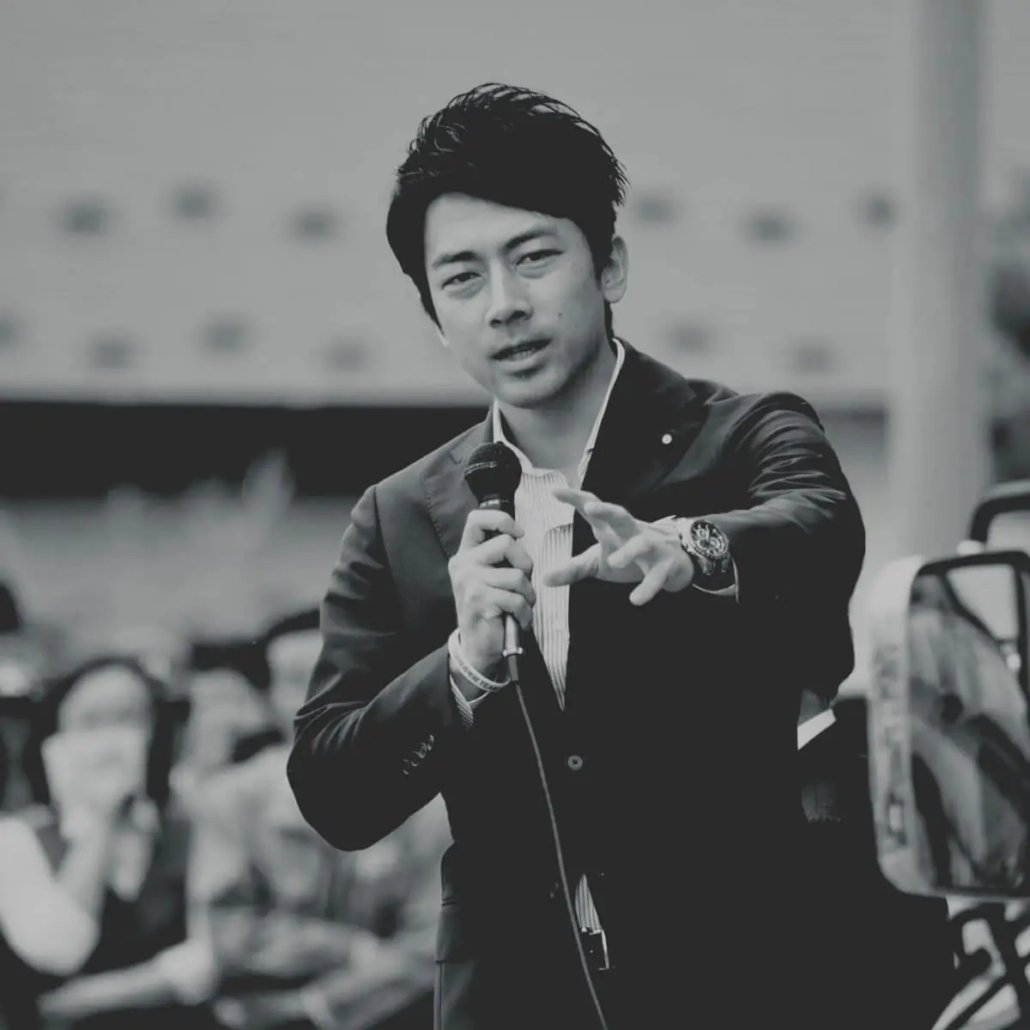 Shinjiro Koizumi giving a speech